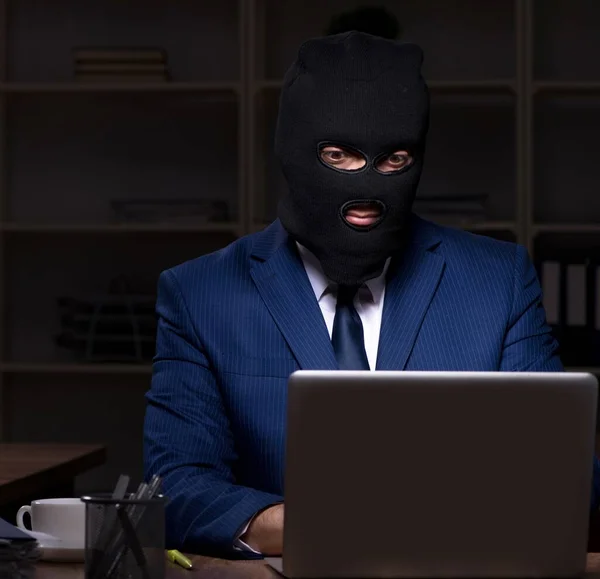 Male Employee Stealing Information Office Night Time — Stock Photo, Image