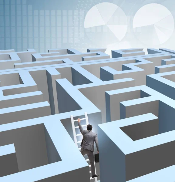 Homem Negócios Tentando Escapar Labirinto — Fotografia de Stock