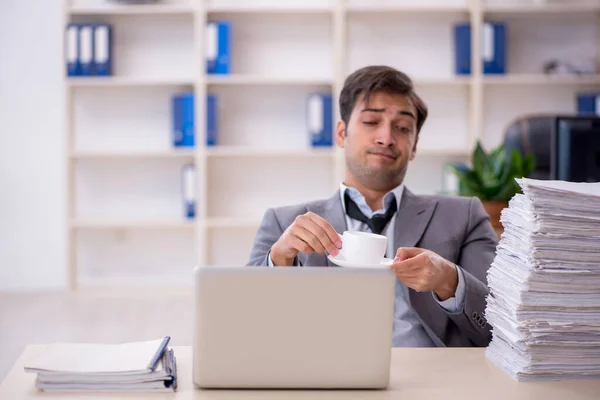 Young Businessman Employee Too Much Work Office — Stock Photo, Image