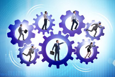 Takım çalışması konseptinde iş adamları