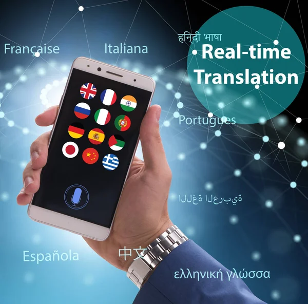 Concepto Traducción Tiempo Real Con Aplicación Para Teléfonos Inteligentes —  Fotos de Stock