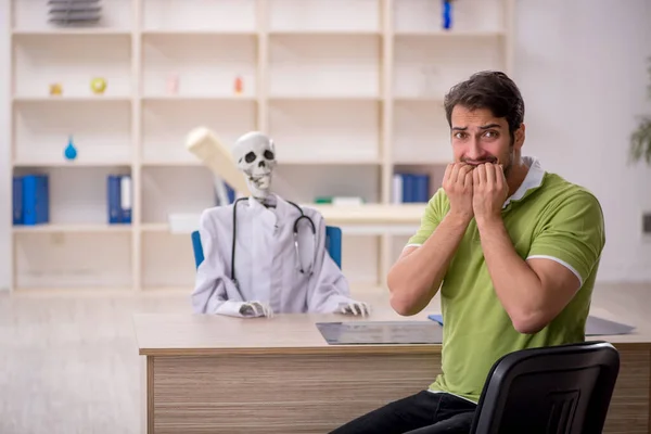 Young Patient Visiting Skeleton Doctor — Stock Photo, Image
