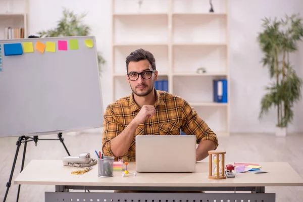 Young Designer Working Workplace — Stockfoto