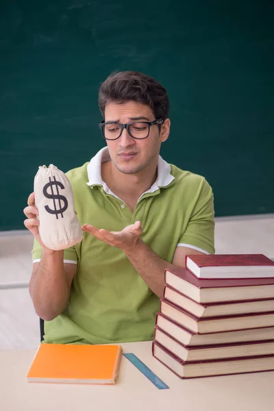 Joven Estudiante Concepto Educación Costosa — Foto de Stock