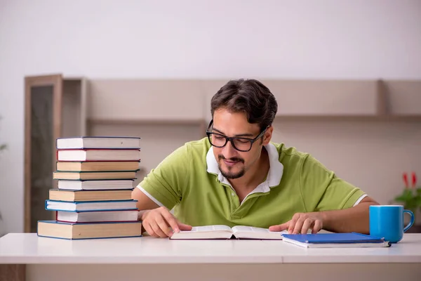 Young Student Studying Home — Stock Photo, Image