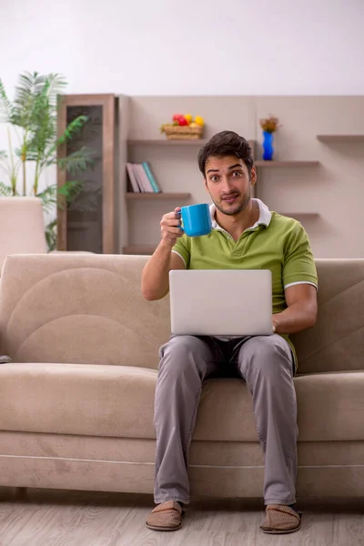 Young Freelancer Working Home — Stock Photo, Image