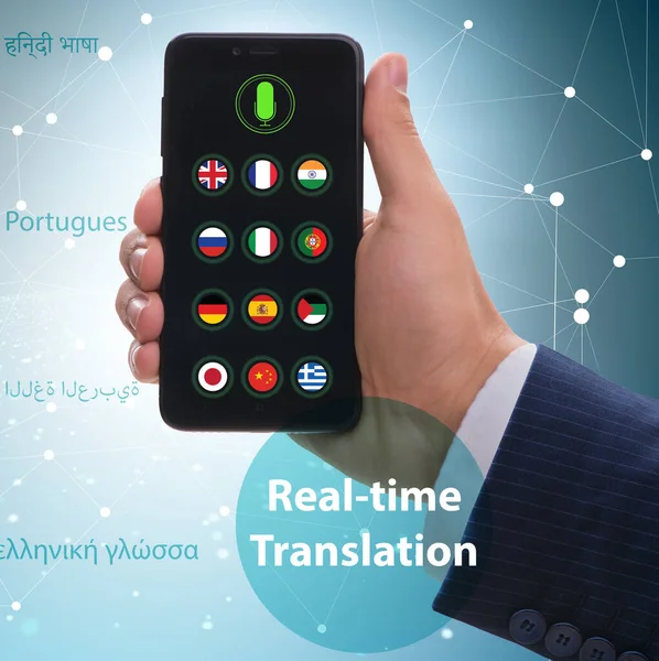 Conceito Tradução Tempo Real Com Aplicativo Para Smartphone — Fotografia de Stock