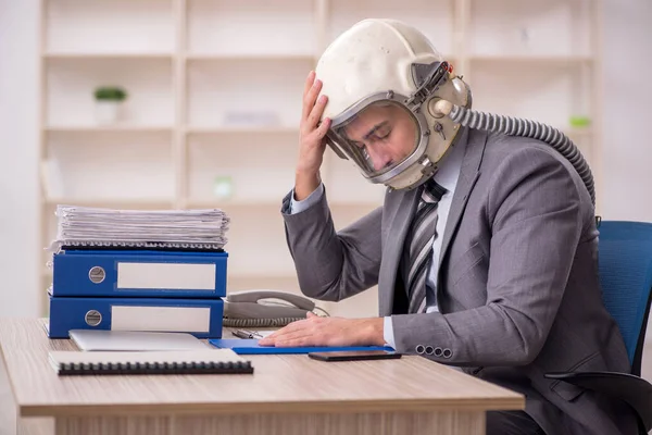 Young Businessman Employee Wearing Spacesuit Workplace — Foto Stock