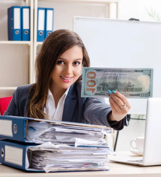 Beautiful Female Employee Unhappy Excessive Work — Stock fotografie