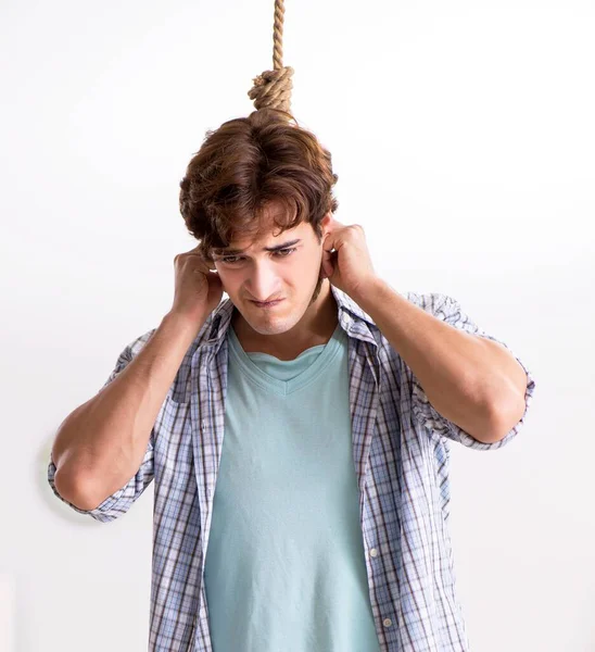 Den Unge Mannen Förbereder Sig För Självmord Genom Hängning — Stockfoto