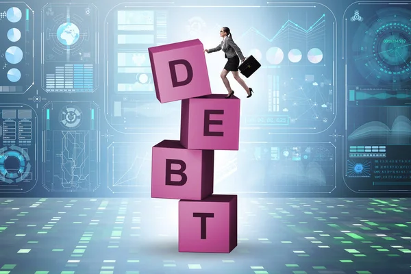 Концепция Долга Кредита Предпринимательницей Кубиках — стоковое фото