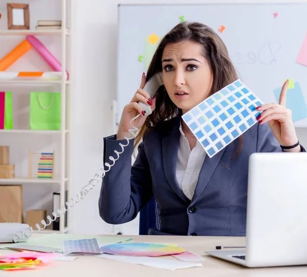 Young Female Designer Working Office — Stock Photo, Image