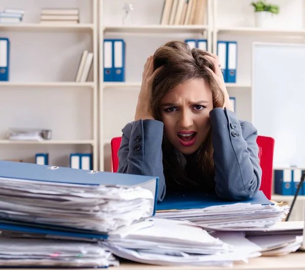 Beautiful Female Employee Unhappy Excessive Work — Zdjęcie stockowe