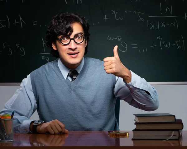 Young Math Teacher Front Chalkboard — Stock Photo, Image