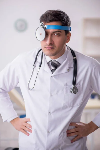 Young Doctor Otolaryngologist Working Hospital — Stockfoto