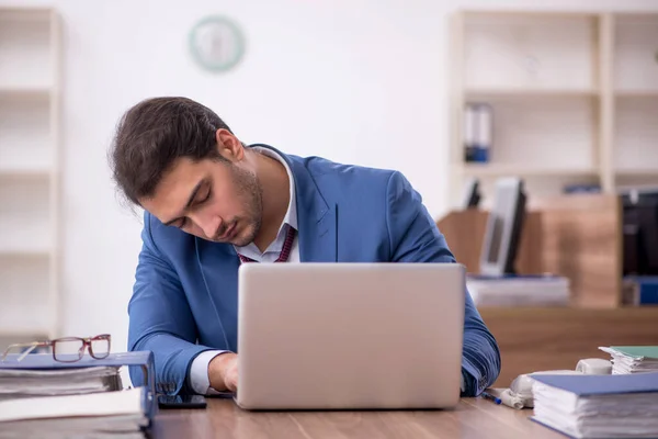 Young Businessman Employee Unhappy Excessive Work Workplace — Stock Photo, Image