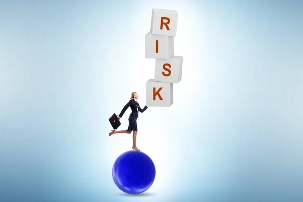 Risk Management Concept Balancing Businessman — Fotografia de Stock