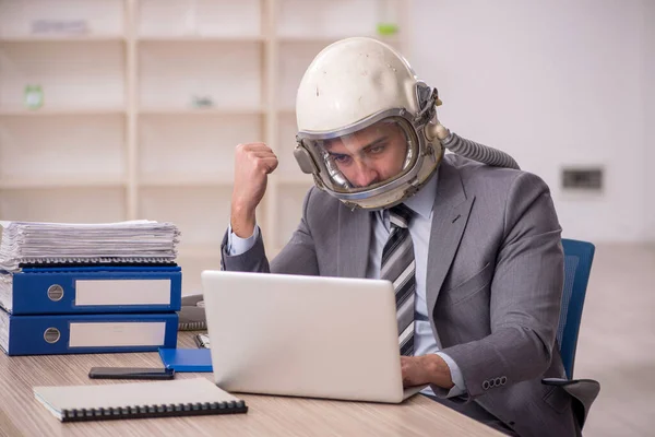 Young Businessman Employee Wearing Spacesuit Workplace — Stok fotoğraf