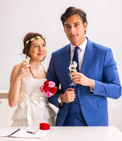Házassági Ceremónia Feleséggel Férjjel — Stock Fotó