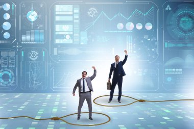 İş adamları ipin altında kaldı.