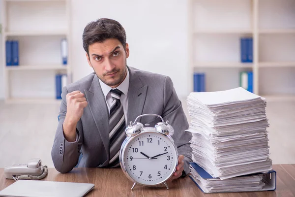 Young Employee Time Management Concept — Stock Photo, Image