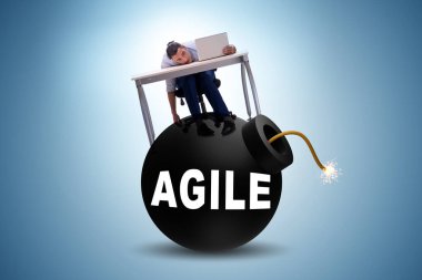 Patlayan bomba ile çevik konsept