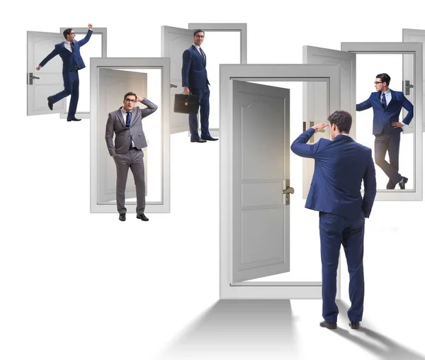 Der Unternehmer Unsicherheitskonzept Mit Vielen Türen — Stockfoto
