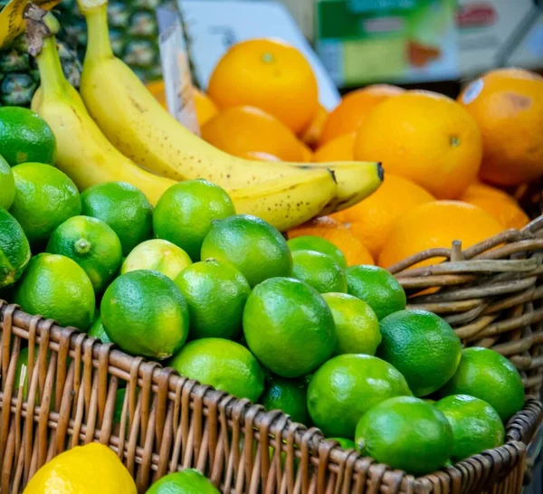 Citrusfrukterna Marknaden Visar Stall — Stockfoto