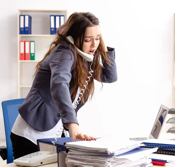 Young Female Employee Unhappy Excessive Work — Fotografia de Stock