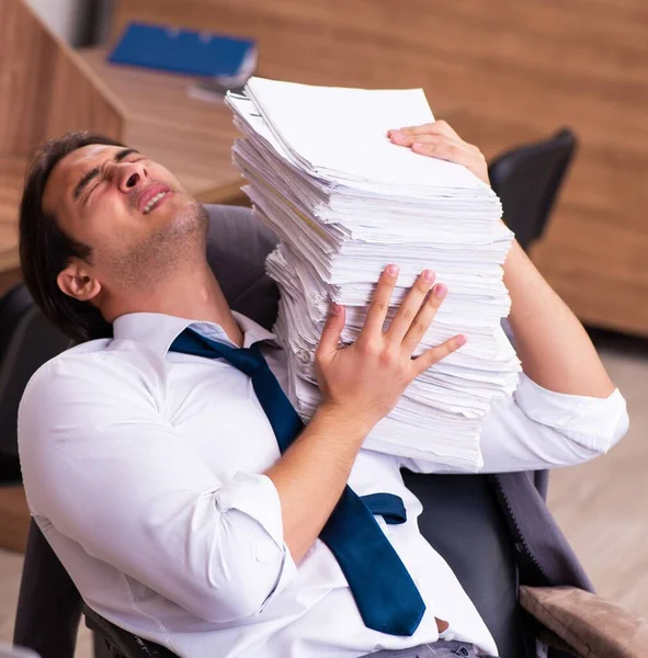 Male Employee Unhappy Excessive Work Office — Stock Photo, Image