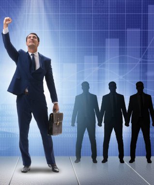 İş dünyasının ilgi odağı iş adamı.