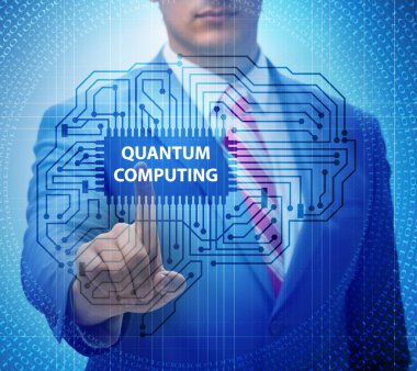 İş adamı kuantum hesaplama kavramında sanal düğmeye basıyor