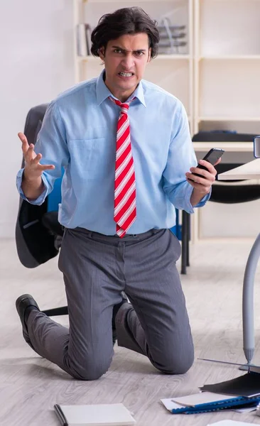 Young Male Employee Unhappy Excessive Work — Stock Photo, Image