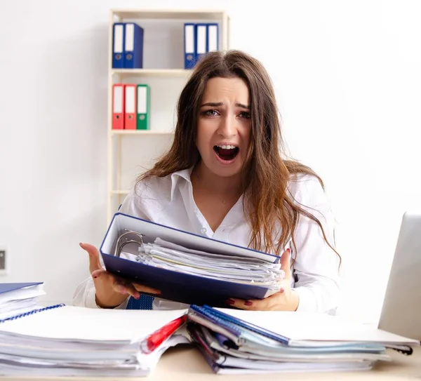 Young Female Employee Unhappy Excessive Work — Stockfoto