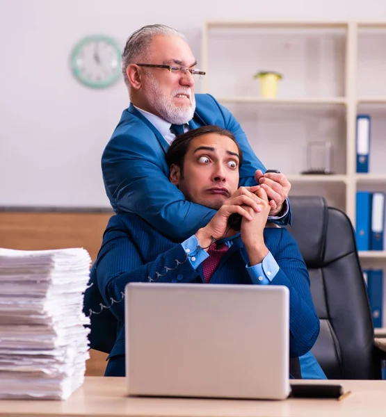 Old Boss His Young Male Assistant Bullying Concept — Stock Photo, Image