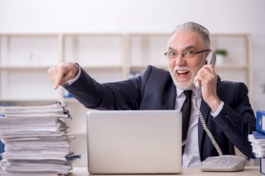Old employee and too much work at workplace