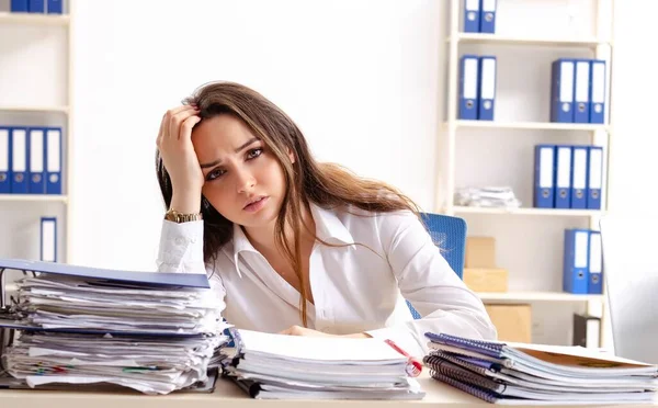 Young Female Employee Unhappy Excessive Work — 스톡 사진