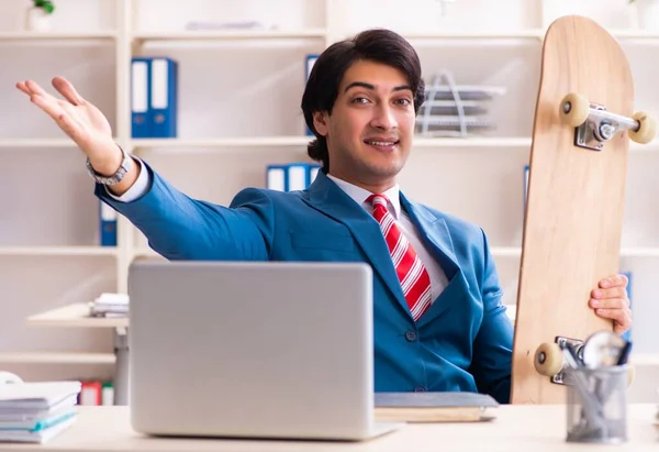 Young Handsome Businessman Longboard Office — Stock Photo, Image