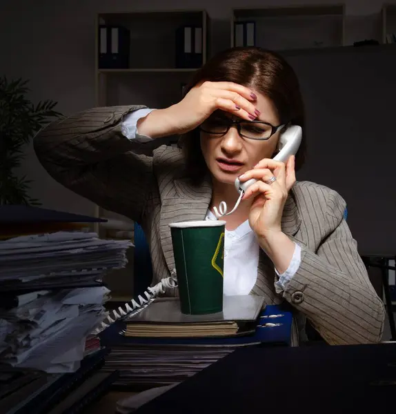 Female Employee Suffering Excessive Work — Foto de Stock