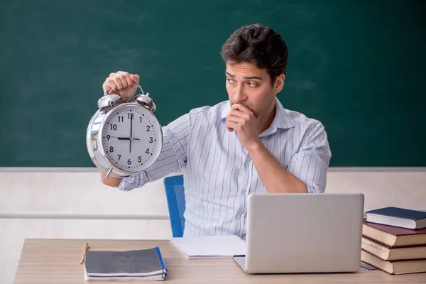 Young Teacher Time Management Concept — Stock Photo, Image