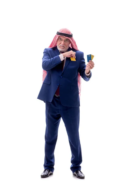 Åldrad Arabisk Affärsman Med Kreditkort Isolerad Vitt — Stockfoto