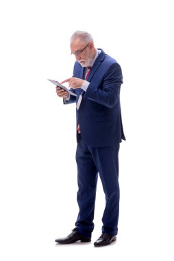 Yaşlı kriminolog beyazda izole edildi