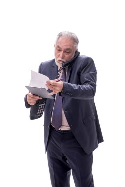 Telefonla konuşan iş adamı beyazda izole edilmiş.