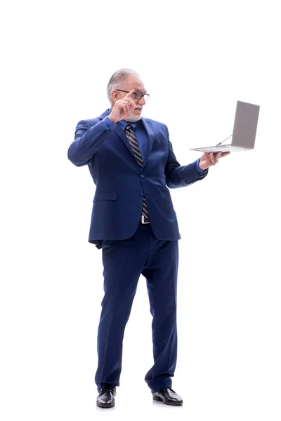 Betagter Geschäftsmann Hält Laptop Isoliert Auf Weißem Grund — Stockfoto