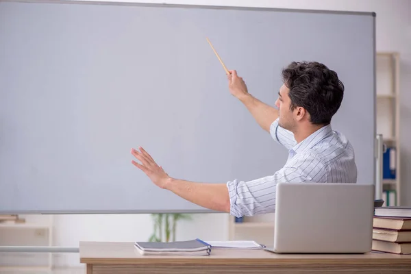 Young Teacher Front White Board — Stock Photo, Image