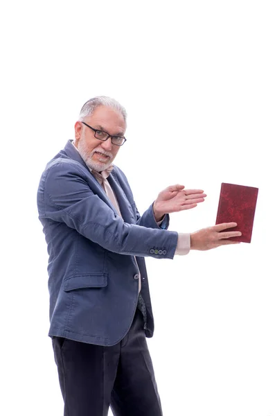 老男教师手里拿着一本白色的书 — 图库照片