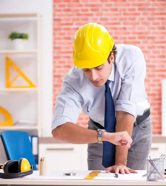 Construction Supervisor Working Blueprints — Stock Photo, Image