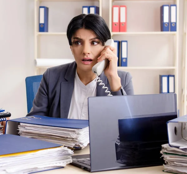 Middle Aged Businesslady Unhappy Excessive Work — Stock Photo, Image