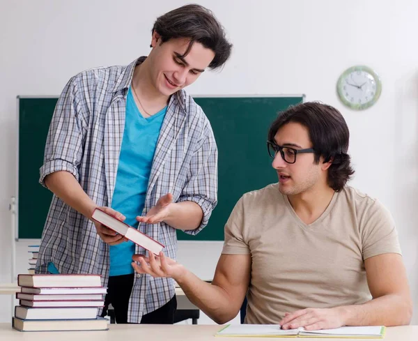 Two Male Students Classroom — Stock Photo, Image