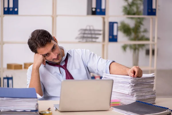 Young Businessman Employee Unhappy Excessive Work — Stock Photo, Image